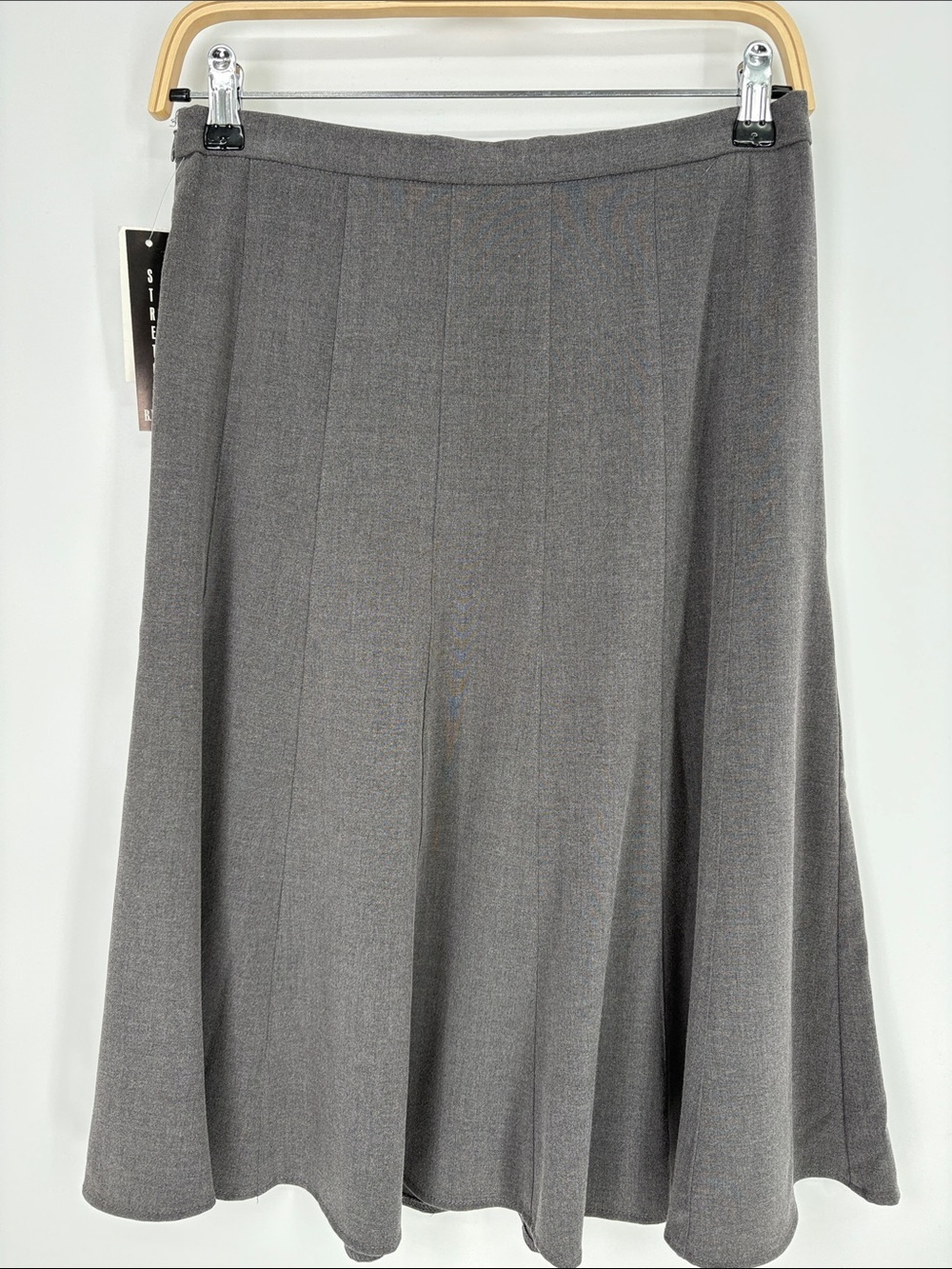  NWT B.Moss Versatile Dark Gray A-Line Knit Skirt - Picture 3 of 3